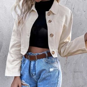 Cropped corduroy jacket.